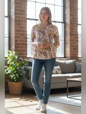 🌸 Floral Long-Sleeve Blouse in Yellow & Lilac